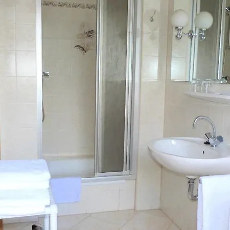 Ξενοδοχείο Muehlenhof 3*